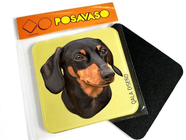 Posavaso acrilico salchicha dachshund negro
